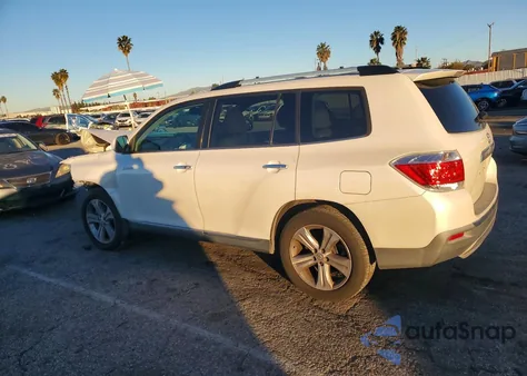 2011 Toyota Highlander Limited z USA, uszkodzony, nr VIN 5TDDK3EH0BS043281